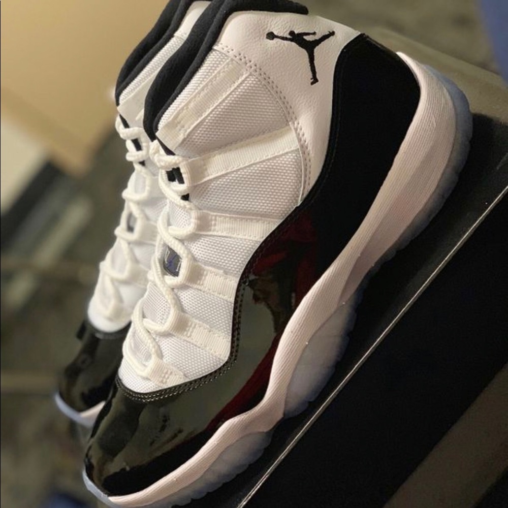 COPY - Nike Air Jordan XI Concord 2018 size 8.5